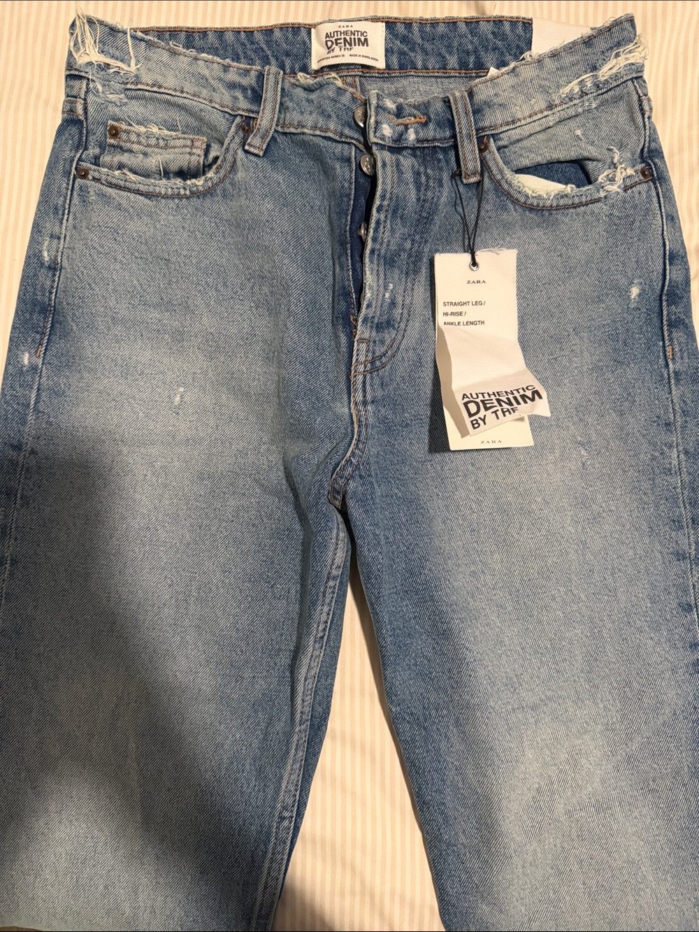 NWT Zara High Rise Relaxed Distressed Straight Leg Jeans Size 4